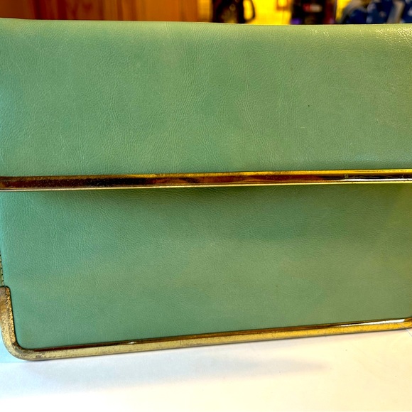 Vintage Markay Leather Clutch Hand Bag Green Gold Trim - Picture 1 of 14